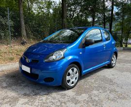 Toyota Aygo 1.0 12V VVT-i 3P Sol NEOPATENTATI