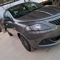 Lancia Ypsilon Hybrid