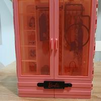 armadio di Barbie