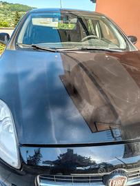 automobile  da vendere 