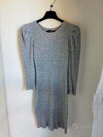 Vestito grigio in maglia
