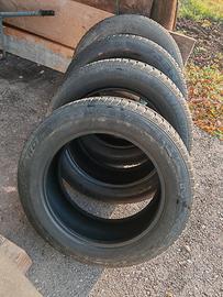 Gomme invernali 215/60 R17 Nexen Winguard