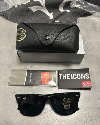 Ray-Ban wayfarer nuova con scatolo