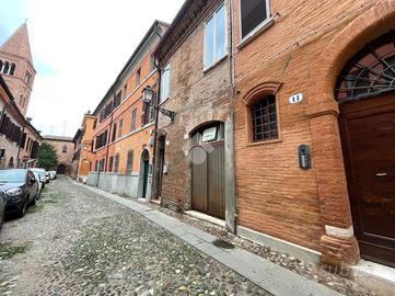 CASA INDIPENDENTE A FERRARA