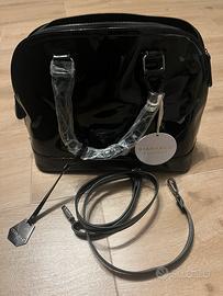 Borsa in vernice nera