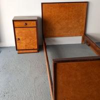 Due letti singoli e comodini Art Decò