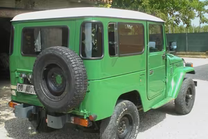 TOYOTA BJ 42