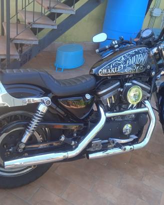 Harley Davidson 883 Hugger (2001)