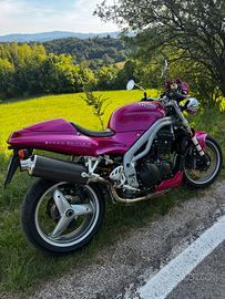 Triumph 955i