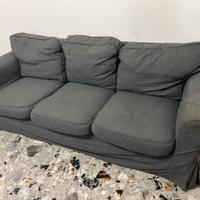 Divano 3 posti mod Ektorp ikea
