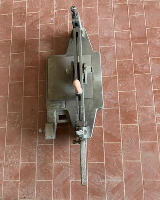 TAGLIAPIASTRELLE MONTOLIT  Art. 31  30x30