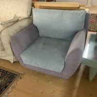 Poltrona in tessuto S 2595