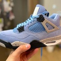 Jordan 4 Retro University Blue 39