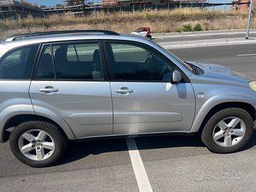 Toyota Rav 4
