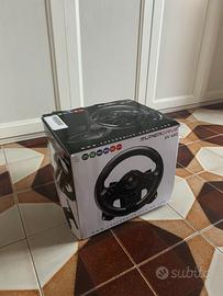 Volante Superdrive SV 450 con pedaliera