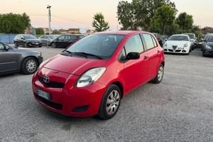 Toyota Yaris 1.0 5 porte