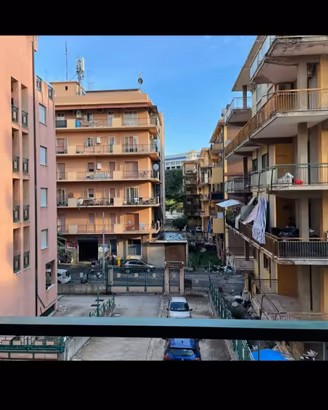 ULTIMA STANZA PER STUDENTESSA/LAVOTRICE Reggio Cal