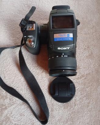 macchina fotografica Sony Cyber-shot DSC-R1