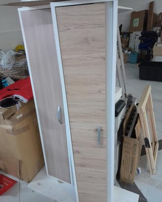 Mobiletti / Armadietti 150x30x25 diversi modelli