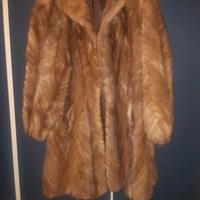 Pelliccia di visone lavorazione a spine di pesce