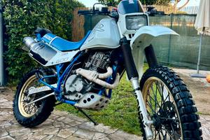 Suzuki dr 600s FMI