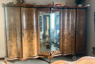 Armadio stile chippendale