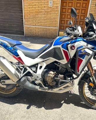 Africa twin 1100 automatica