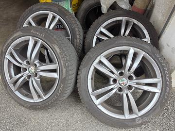 CERCHI 17 + GOMME PIRELLI ALFA ROMEO GIULIETTA