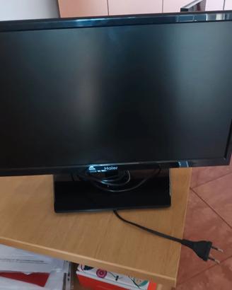 monitor schermo 22 pollici Haier