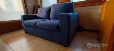 Divano blu