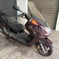 Yamaha Majesty dx 250cc