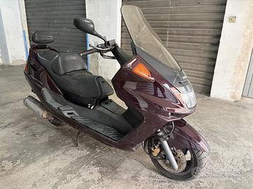 Yamaha Majesty dx 250cc