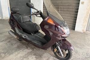 Yamaha Majesty dx 250cc