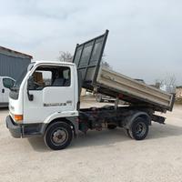 Camion Nissan Cabstar E.110 Rib