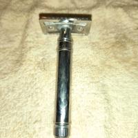 Rasoio di sicurezza Edwin Jagger DE89 quasi nuovo