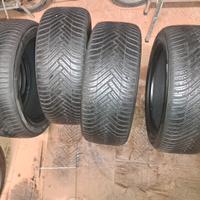 4 pn 225 50 17 Hankook 