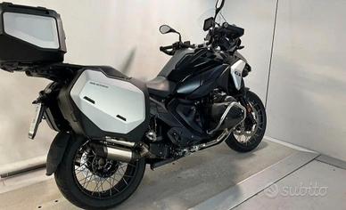 BMW  R 1300 GS TRIPLE BLACK FULL