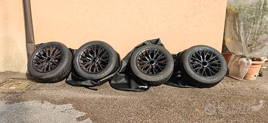 Gomme Invernali Kleber205/55/16+cerchi nero opaco