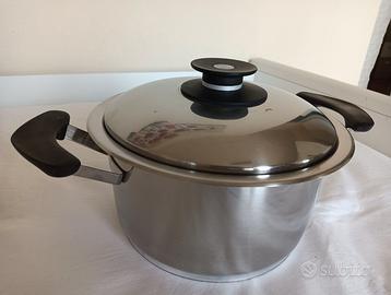 AMC pentola con coperchio
