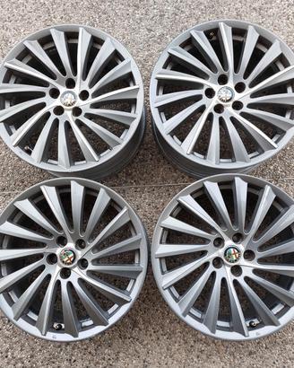 Alfa Romeo 147 cerchi CNC 17'' C'N'C  17