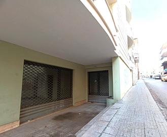 Via G. Deledda - Locale commerciale