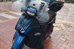 Peugeot tweet 125 Maggio 2024