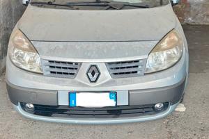 Renault scenic 2004