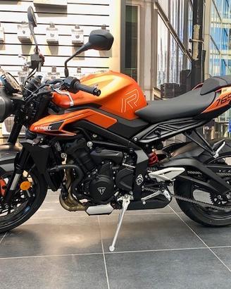 Triumph Street Triple 765 r orange