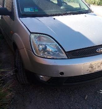 Ford Fiesta 1.2 del 2004 Ricambi