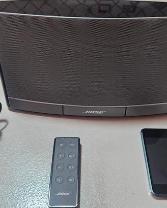 Bose soundock