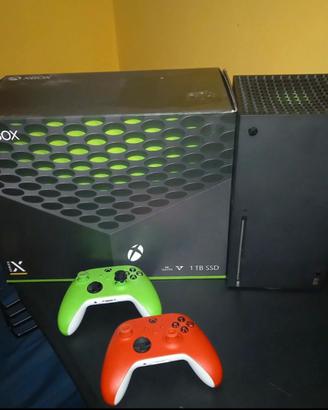 Xbox Series X  1TB ssd + 2 controller