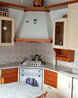 Cucina Scavolini + tavolo allungabile e 4 sedie