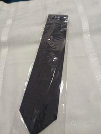 Gucci  cravatta