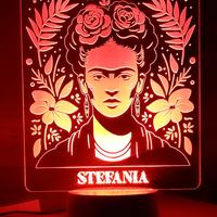 Frida Kahlo lampada con base led multicolore 22cm